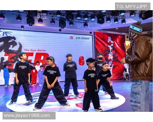 成都街舞队与西安街舞队赛后复盘分析节奏对决的精彩瞬间与战术解析